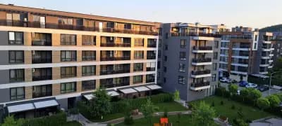 Apartment G17