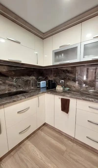 Апартамент ИВ / Apartment iV