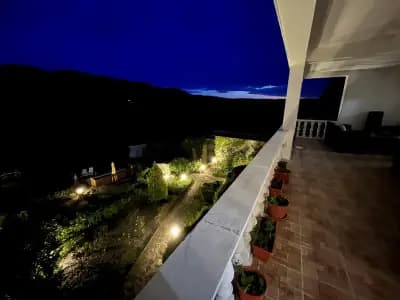 Вила Алекс Къпиновски Манастир