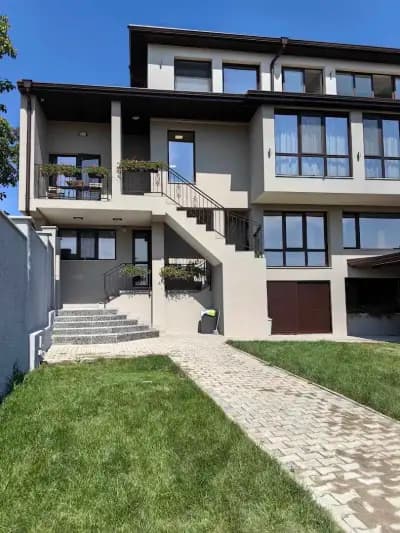 Къща за гости SUNNY HILL