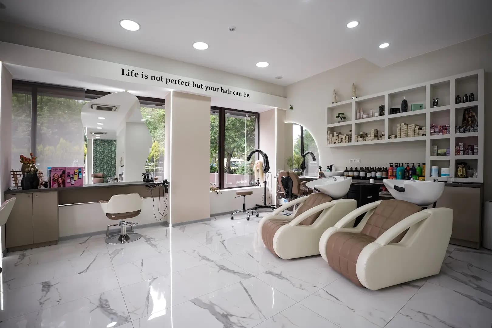 EMPIRE Beauty Salon