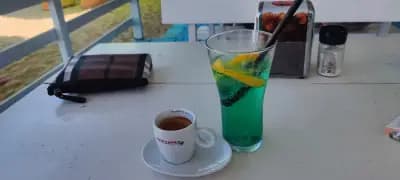 Напук beach bar