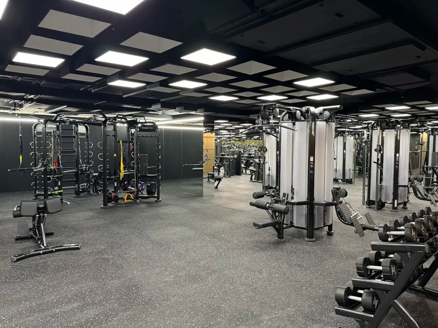 R.Fitness & Spa 24/7