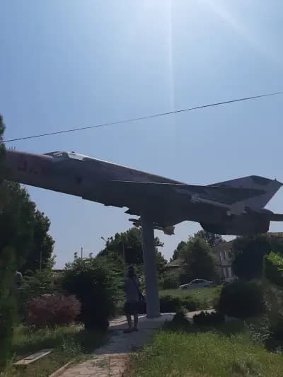 Мемориален комплекс "Нашето летище Узунджово"
