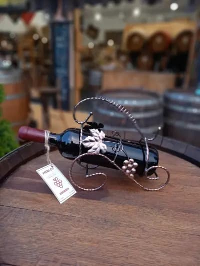 Bulgarian Wine point. Wino z beczki. Разливное вино!