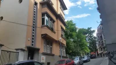 Roman Stadium Apartments