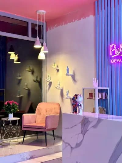 Pura Vida beauty boutique