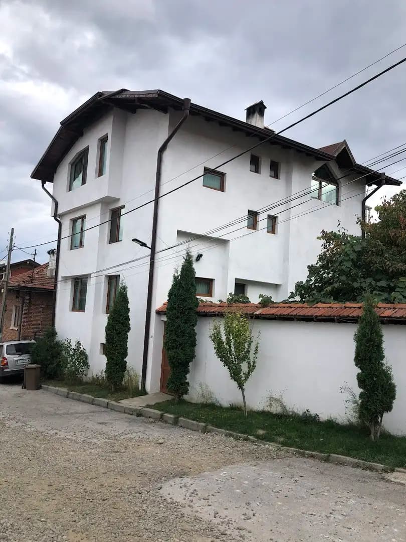 Bayrakova Guest House
