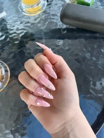 Нейлс Секюрити