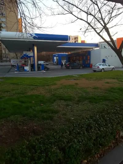 Шел Санкт Петербург