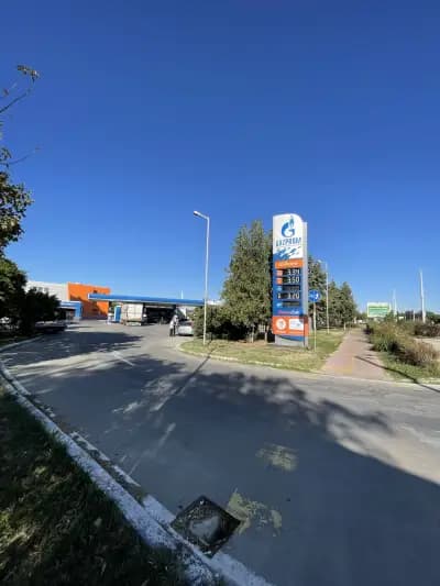Шел Санкт Петербург