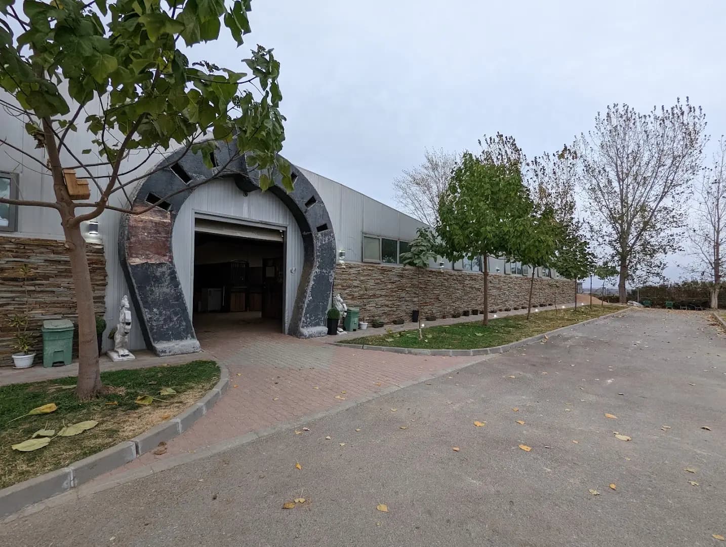 Конна база Кабиле