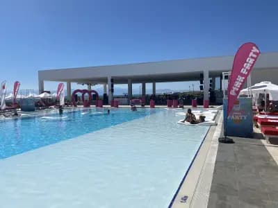 LuxTravel