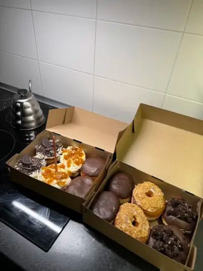 Circles Donut and Bagel Shop