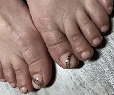 Mary Nails