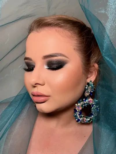 Make.up.by.lilia