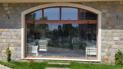 АГЕНЦИЯ ДОГРАМИ И ФАСАДИ ЕООД