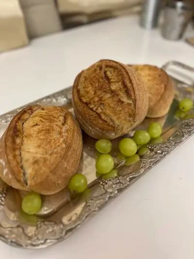 Ami's Bakery