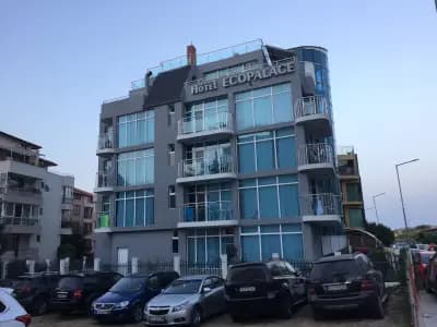 Hotel ECO Palace