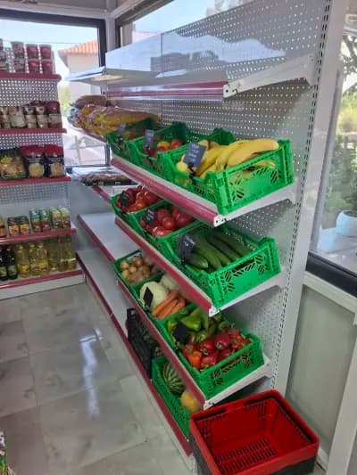 ХРАНИТЕЛЕН МАГАЗИН "СНЕЖИ"