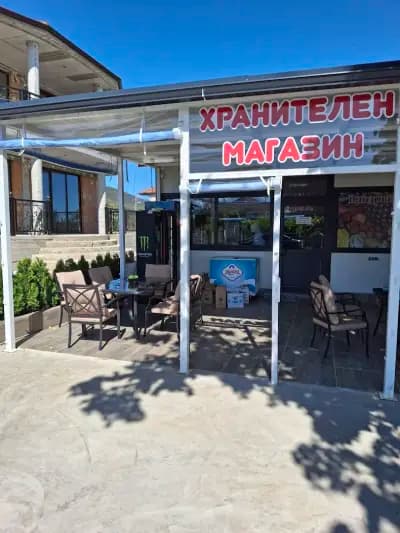 ХРАНИТЕЛЕН МАГАЗИН "СНЕЖИ"