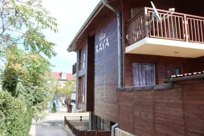 Вила Рая
