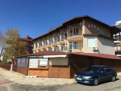 Хотел Аура / Hotel Aura