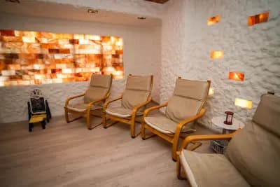 Уелнес Център Реджина Мария