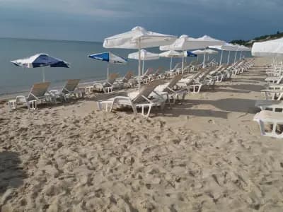 Хотел Лагуна