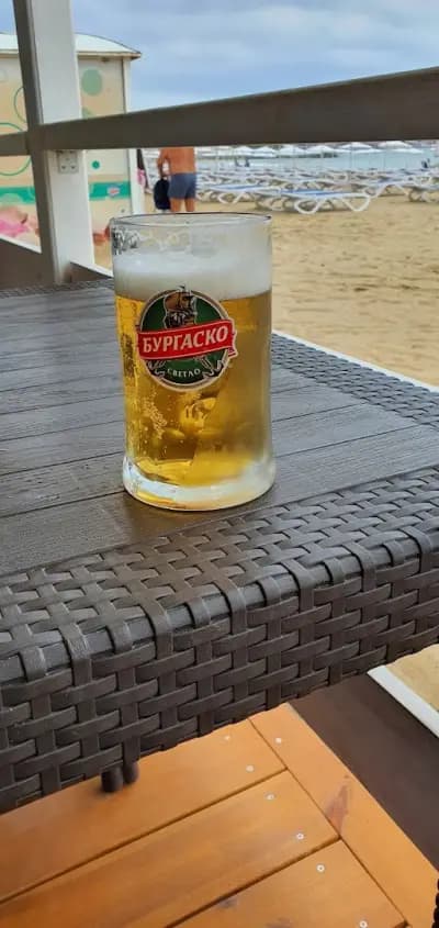 Bistro Kitchen Beach