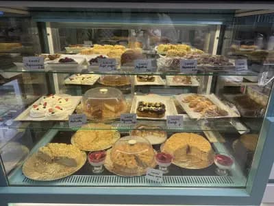Lucky cafe