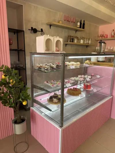 VIBE . caffe desserts