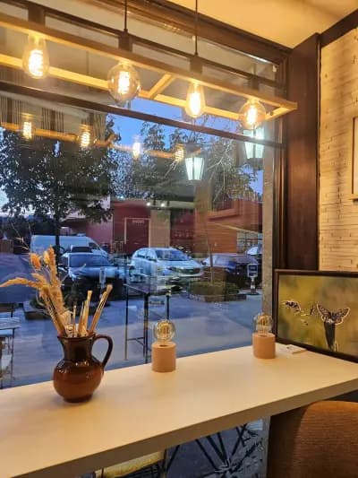 Berloga Art Coffee Shop