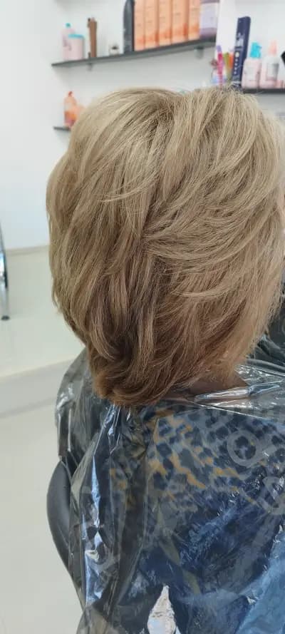 Beauty salon 13
