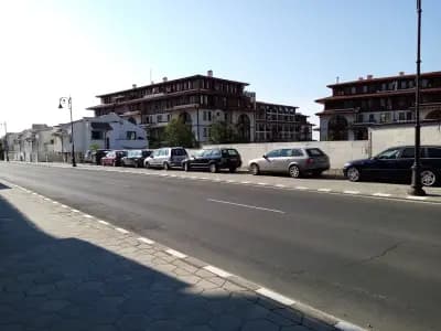 Parking Spaces For Rent / Аренда Парковки