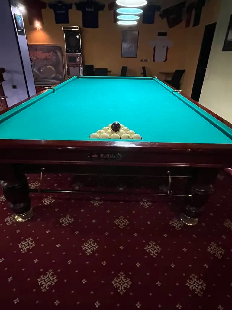Pool & Snooker & Darts bar CLUB PLAZA
