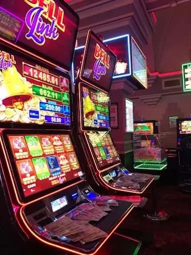 Circle gaming club