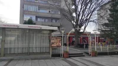 Лайв Корнер