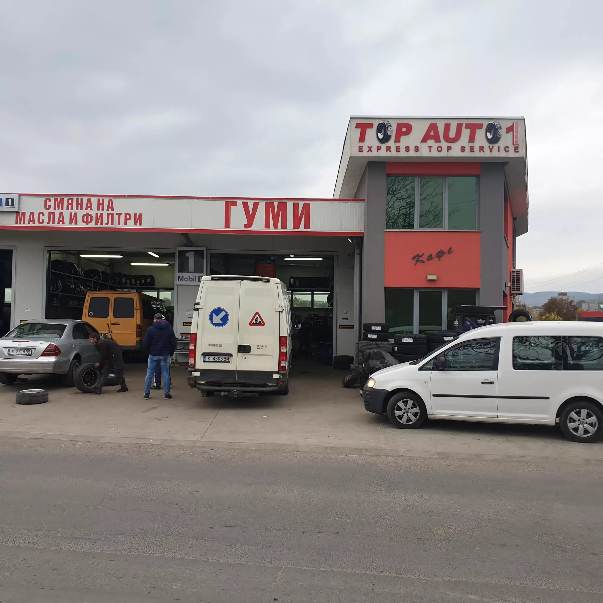 Top Auto 1