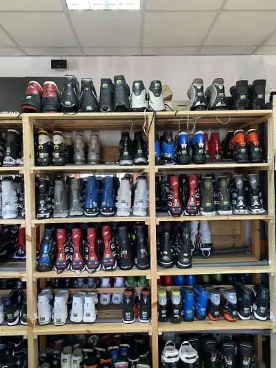 Iceberg Ski School & Rent