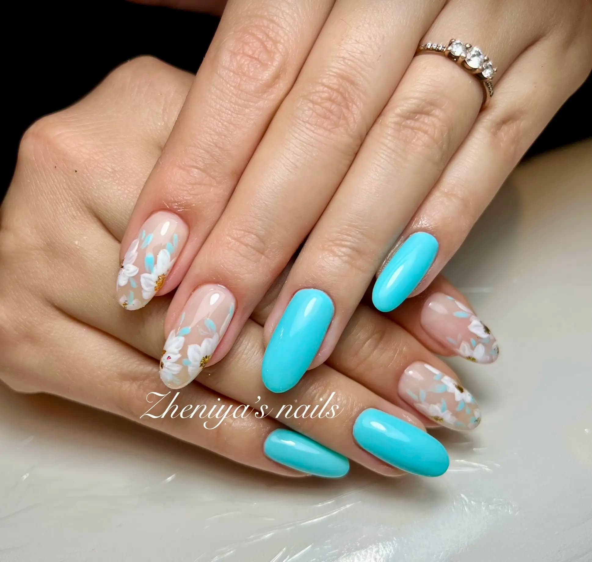 Zheniya’s Nails