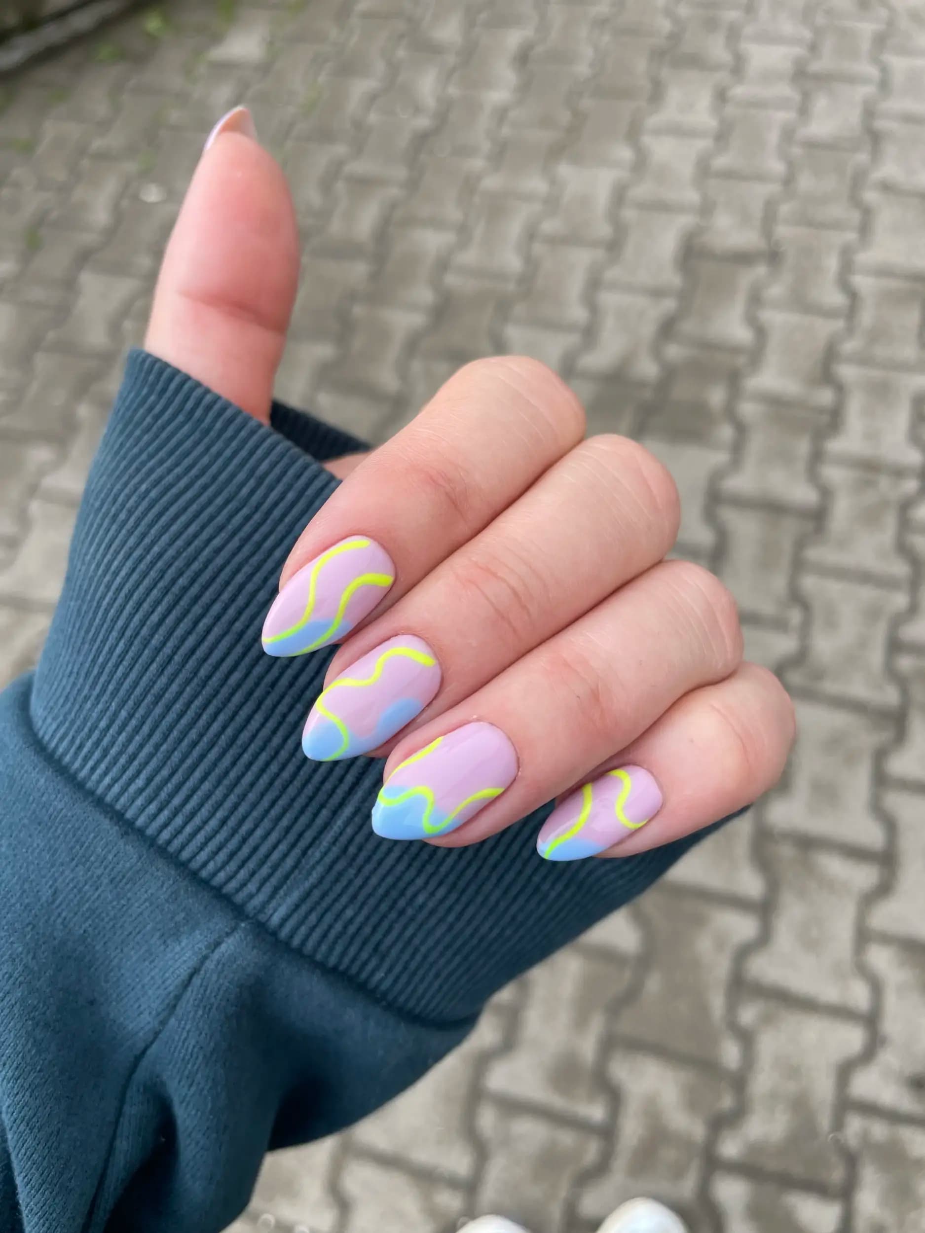 Edelina Dineva Nail Studio