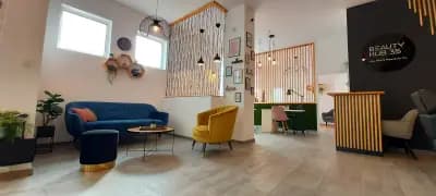 BEAUTY HUB 35