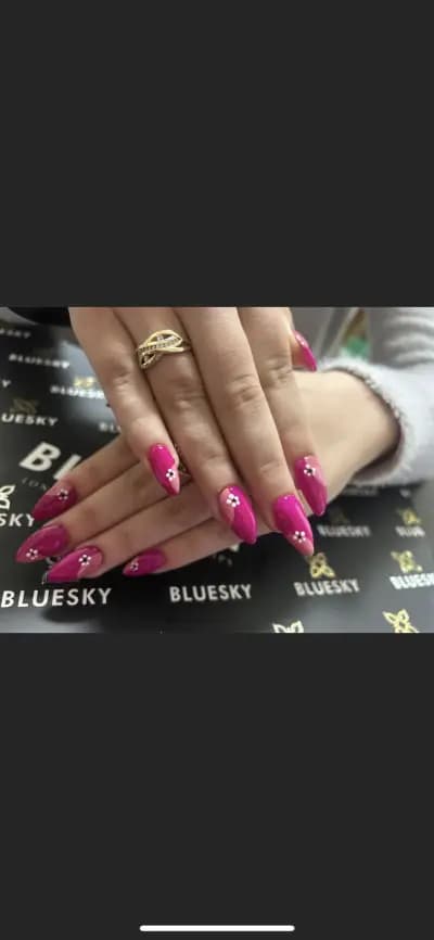 Салон Нана терапевтичен педикюр-маникюр