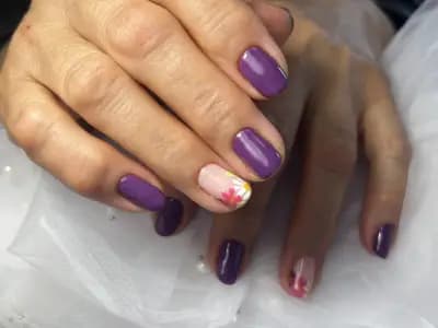 Studio Happy Nails Маникюр/Ноктопластика/Педикюр