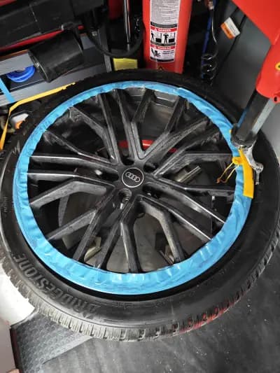 24/7 Мобилен сервиз за гуми Tyres 247