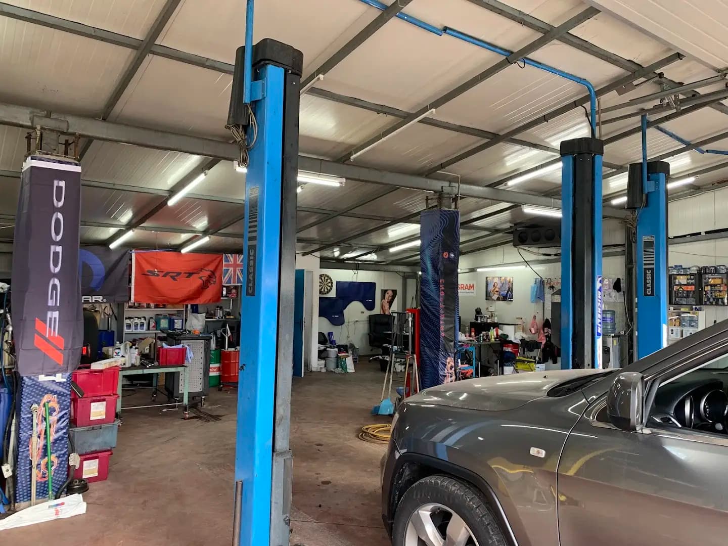 Джийп Сервиз ЕООД Jeep Service Ltd. Sofia