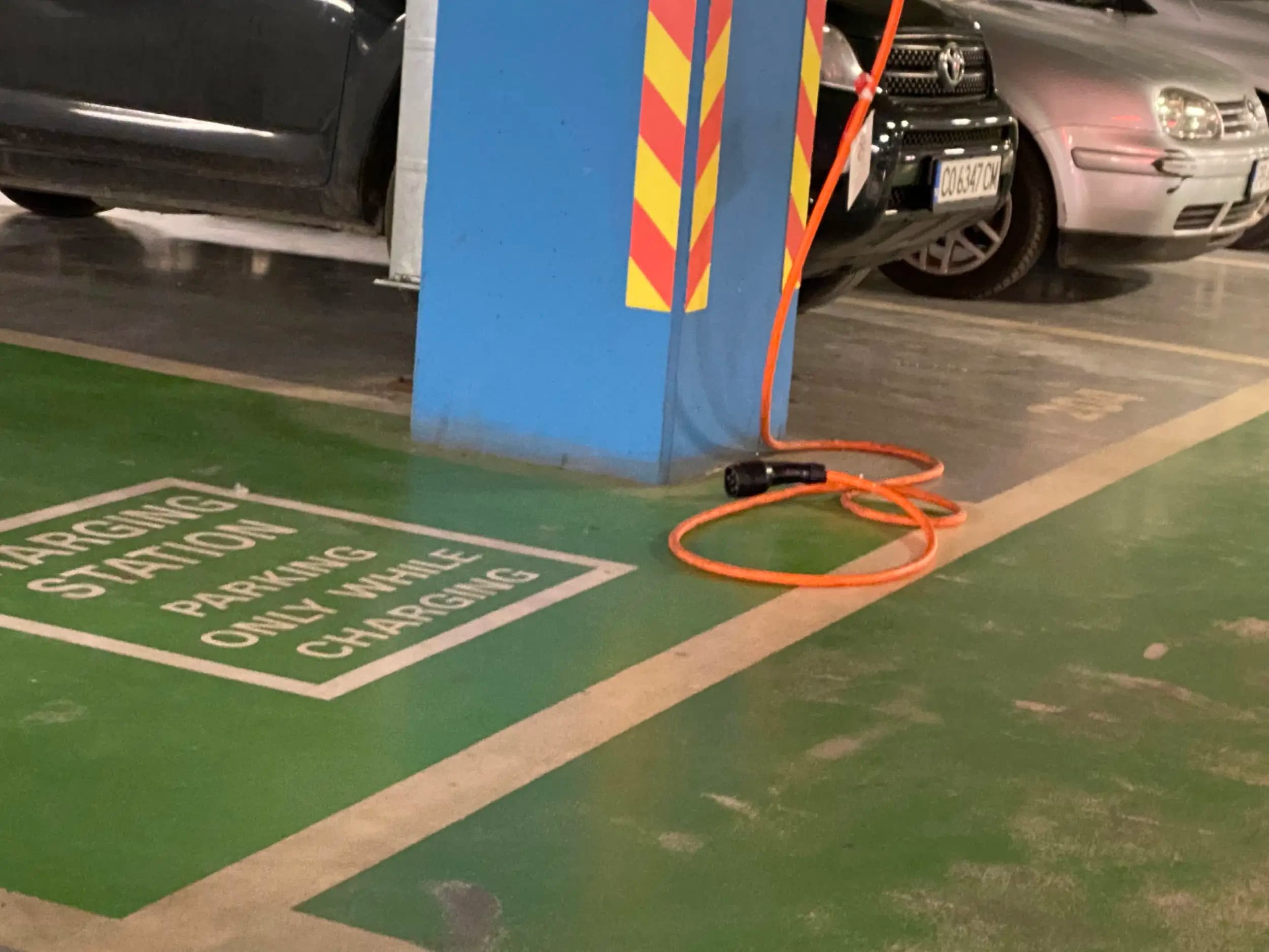 Eldrive Станция за зареждане
