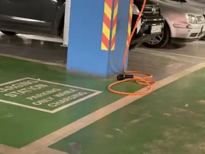 Eldrive Станция за зареждане