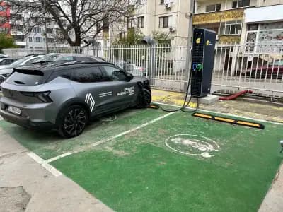 Станция за зареждане Fines